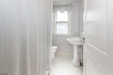 38 E Morris Ave, Parsippany-troy Hills Twp., NJ 07878 photo 11