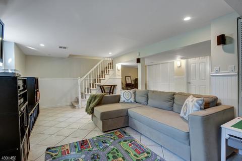 154 Baltusrol Ave, Springfield, NJ 07081 photo 19