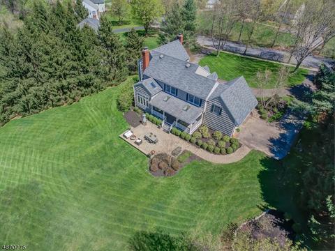 4 Coventry Rd, Mendham, NJ 07945 photo 2