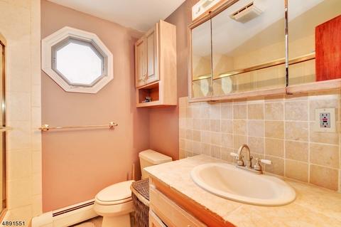 2 5th Ave, Haskell, NJ 07420 photo 12