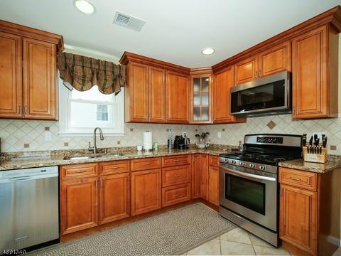 282 Hazel Pl, Union, NJ 07083 photo 6