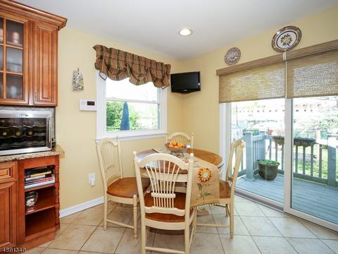 282 Hazel Pl, Union, NJ 07083 photo 9