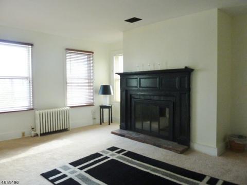 288 Main St, Hackettstown, NJ 07840 photo 3