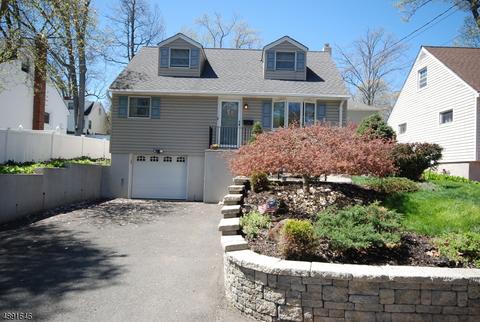 31 Pinecrest Ter, Wayne, NJ 07470 photo 1