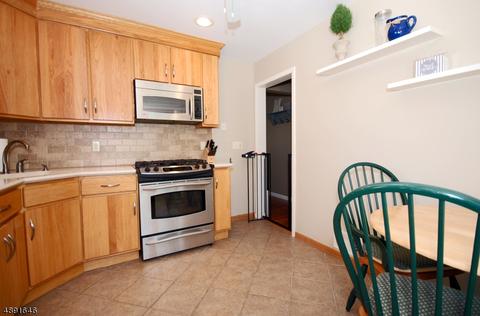 31 Pinecrest Ter, Wayne, NJ 07470 photo 11
