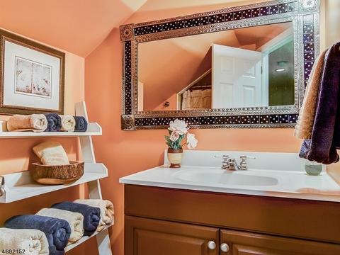 102 Haddon Pl, Montclair, NJ 07043 photo 21