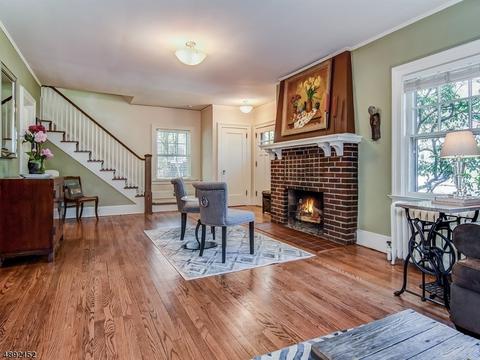 102 Haddon Pl, Montclair, NJ 07043 photo 13