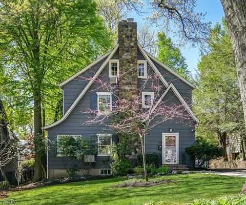 102 Haddon Pl, Montclair, NJ 07043 photo 1