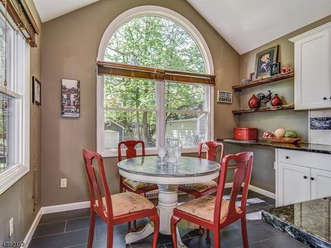 102 Haddon Pl, Montclair, NJ 07043 photo 12