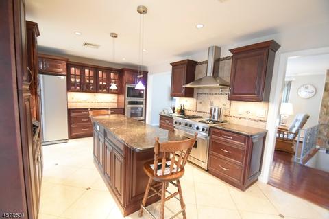 3 Lyncrest Ter, Wayne, NJ 07470 photo 5