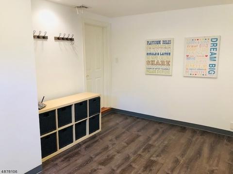 309 Black Oak Ridge Rd, Wayne, NJ 07470 photo 13