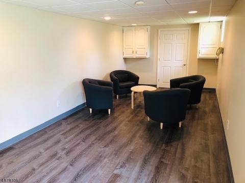 309 Black Oak Ridge Rd, Wayne, NJ 07470 photo 11