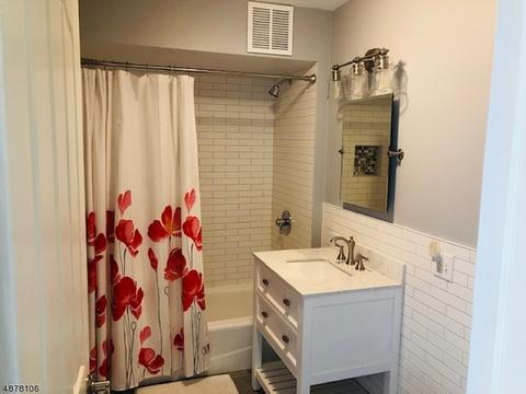309 Black Oak Ridge Rd, Wayne, NJ 07470 photo 3