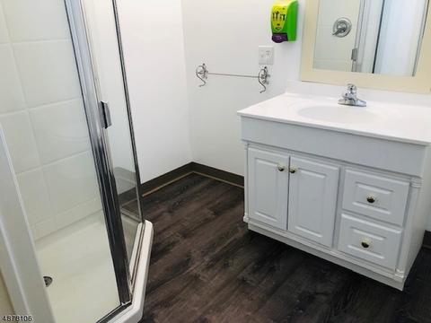 309 Black Oak Ridge Rd, Wayne, NJ 07470 photo 9