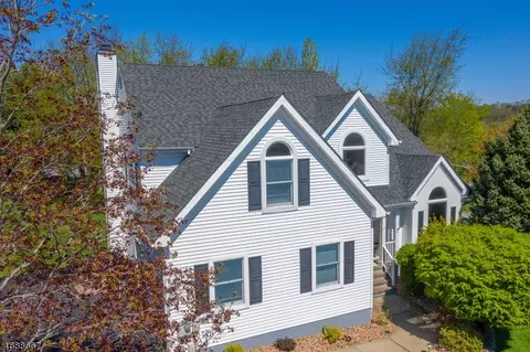 27 Foxfire Ln, Clinton, NJ 08809 photo 3