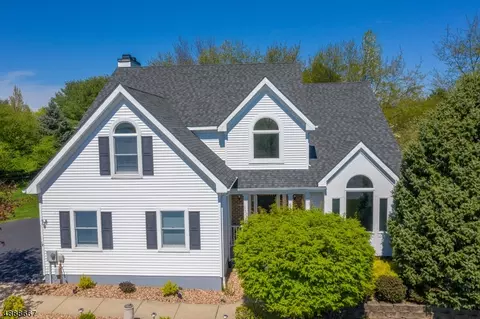 27 Foxfire Ln, Clinton, NJ 08809 photo 4
