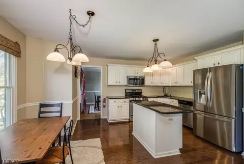 27 Foxfire Ln, Clinton, NJ 08809 photo 7