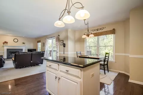 27 Foxfire Ln, Clinton, NJ 08809 photo 10