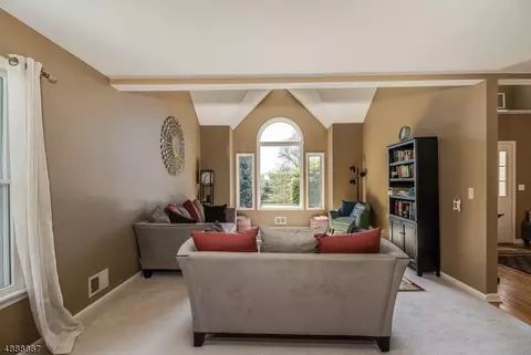 27 Foxfire Ln, Clinton, NJ 08809 photo 14