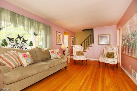 92 Chestnut St, Nutley, NJ 07110 photo 5