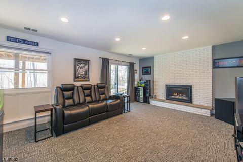 64 Forrest Rd, Randolph, NJ 07869 photo 9