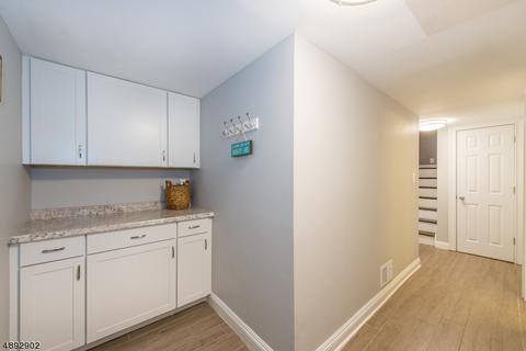 64 Forrest Rd, Randolph, NJ 07869 photo 17
