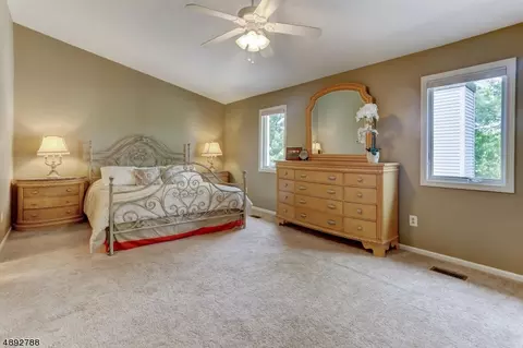 27 Maple Ct, Flemington, NJ 08822 photo 13