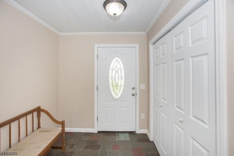 188 Hillcrest Dr, Wayne, NJ 07470 photo 3