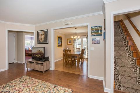 188 Hillcrest Dr, Wayne, NJ 07470 photo 9