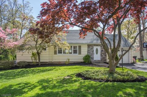 188 Hillcrest Dr, Wayne, NJ 07470 photo 1