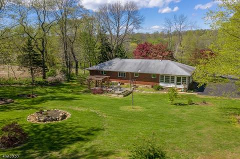 149 Valley Rd, Hampton, NJ 08827 photo 5