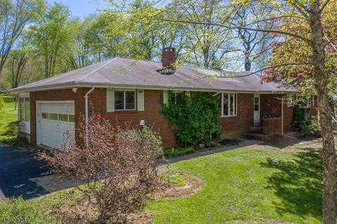 149 Valley Rd, Hampton, NJ 08827 photo 3