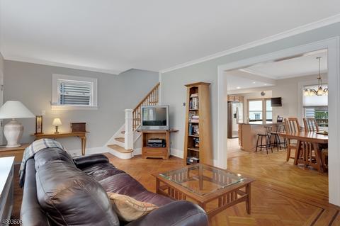 356 Walnut St, Nutley, NJ 07110 photo 4
