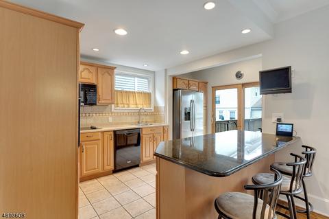 356 Walnut St, Nutley, NJ 07110 photo 8