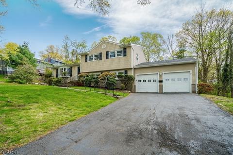 28 Huron Ave, Wayne, NJ 07470 photo 2