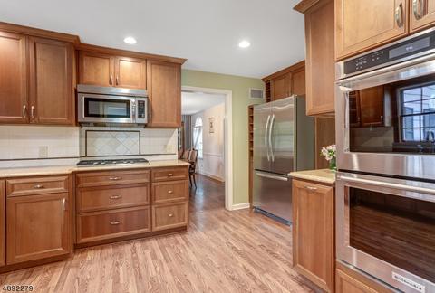 9 W End Ave, Summit, NJ 07901 photo 8