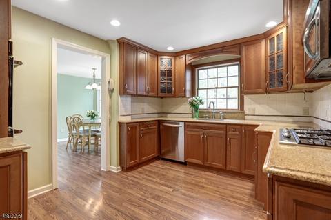 9 W End Ave, Summit, NJ 07901 photo 7