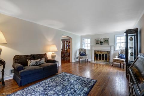 9 W End Ave, Summit, NJ 07901 photo 4