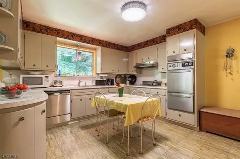 323 Hackett Rd, Hampton, NJ 08827 photo 9