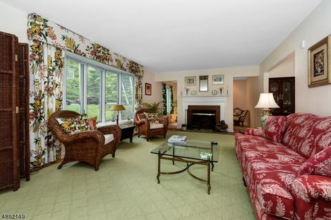 10 Hill Crest Ave, Summit, NJ 07901 photo 2