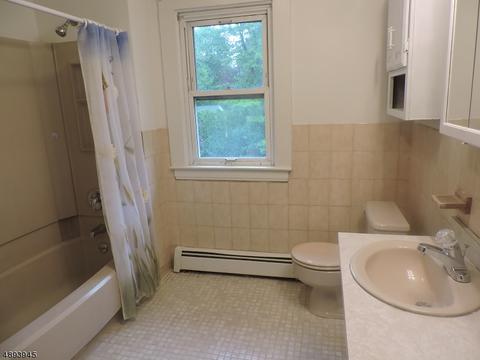 110 E Prospect St, Hackettstown, NJ 07840 photo 10
