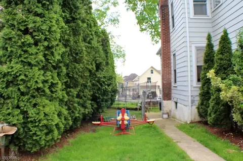 32 Guy St, Dover, NJ 07801 photo 13