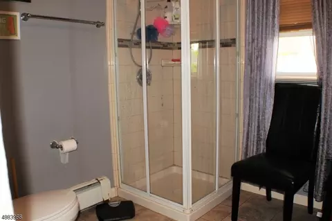 32 Guy St, Dover, NJ 07801 photo 4