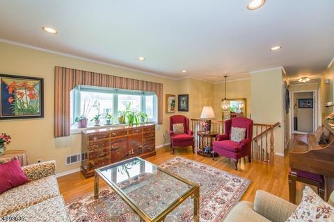 47 Rolling Hills Dr, Wayne, NJ 07470 photo 9
