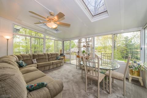 47 Rolling Hills Dr, Wayne, NJ 07470 photo 4