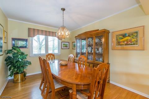 47 Rolling Hills Dr, Wayne, NJ 07470 photo 8