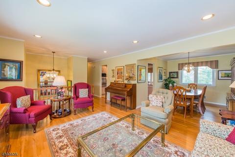 47 Rolling Hills Dr, Wayne, NJ 07470 photo 10
