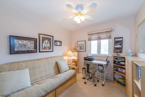 47 Rolling Hills Dr, Wayne, NJ 07470 photo 13