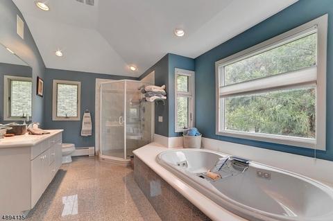 31 Brook Rd, Upper Saddle River, NJ 07458 photo 15