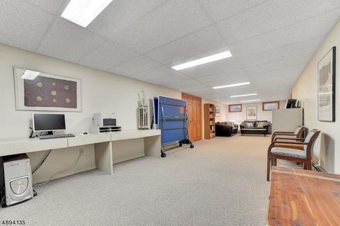 31 Brook Rd, Upper Saddle River, NJ 07458 photo 22